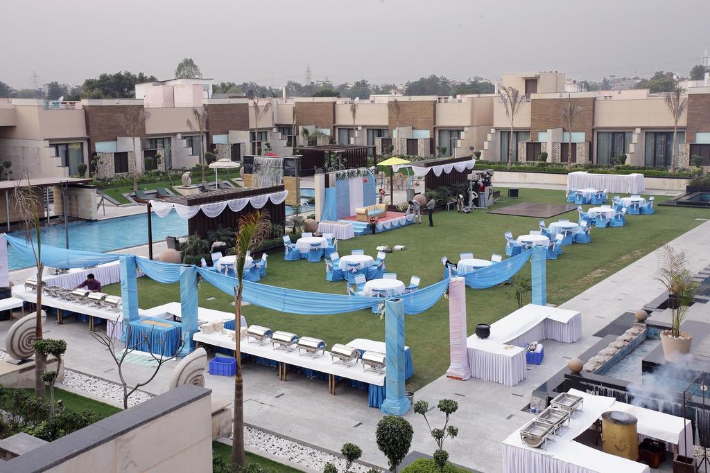 Oodles Hotel New Delhi Buitenkant foto